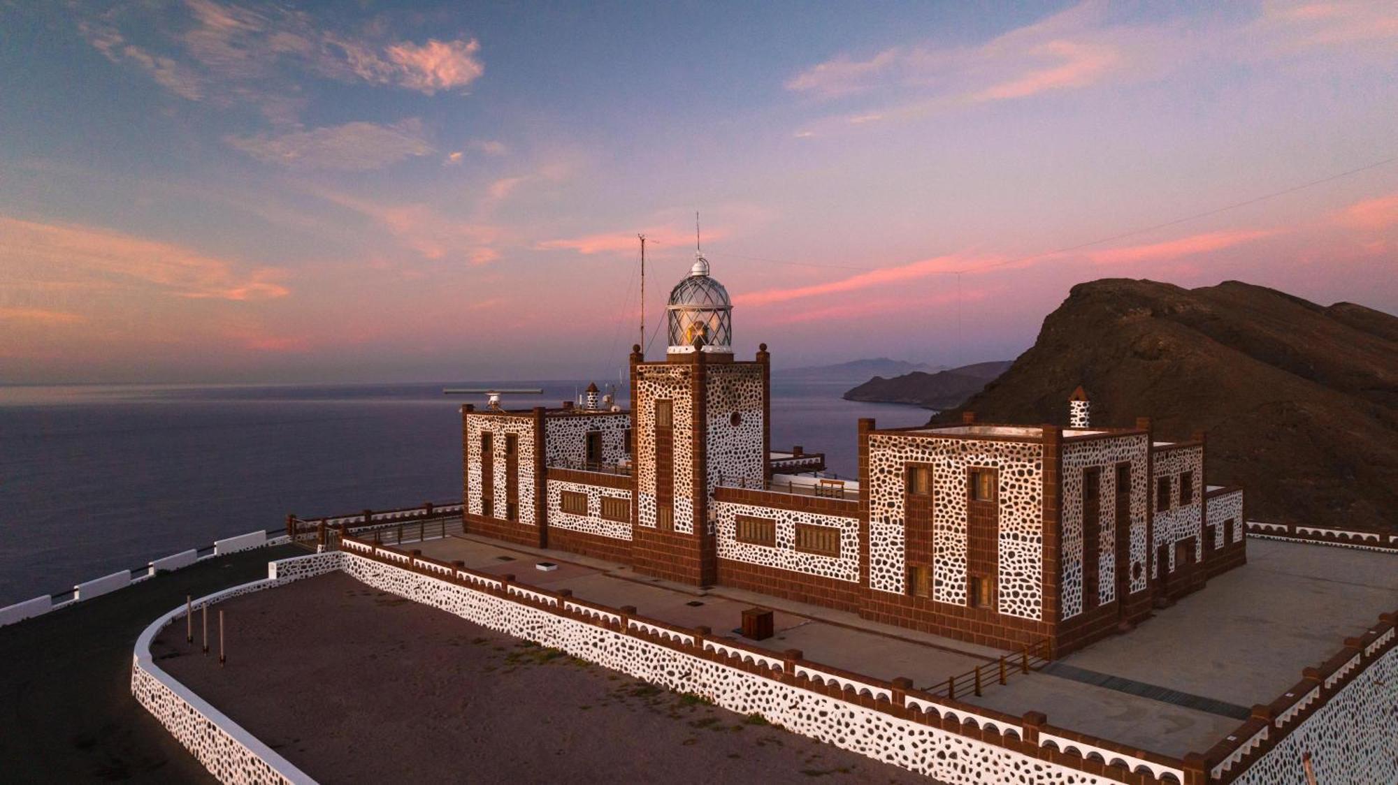 Casa Amaya - Spacious House With Pool, Large Garden, Bbq, 2 Terraces, And Ideal Location El Charco  المظهر الخارجي الصورة